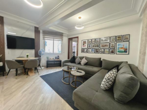 Le Central I Parking Free I Balcon I CasaPort 5min